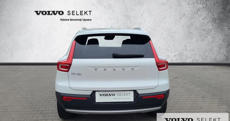 Volvo XC 40 cena 144777 przebieg: 87800, rok produkcji 2020 z Czarne małe 596